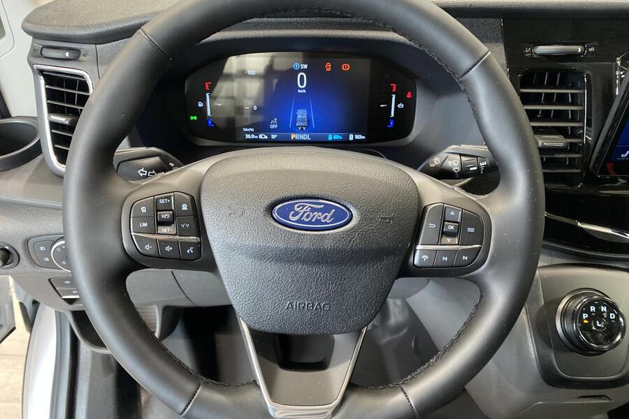 heti ajoon Ford Transit