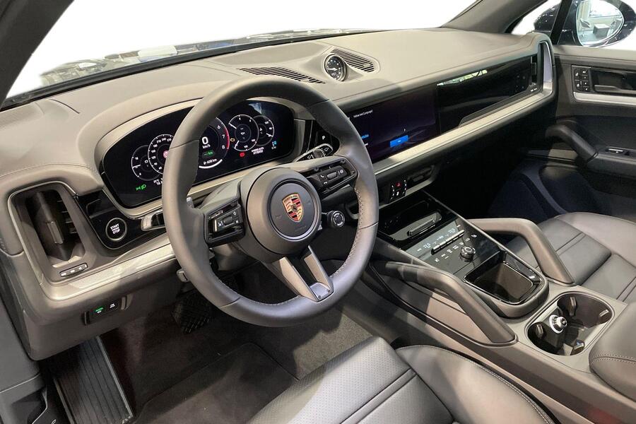 heti ajoon Porsche Cayenne