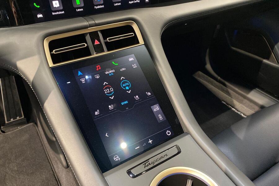 heti ajoon Porsche Taycan