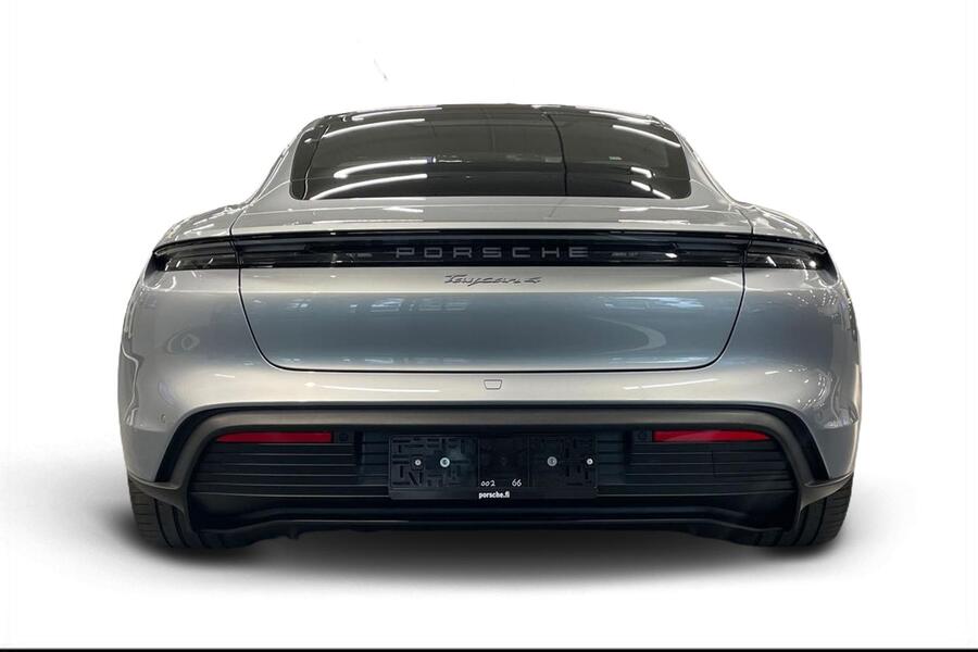 heti ajoon Porsche Taycan