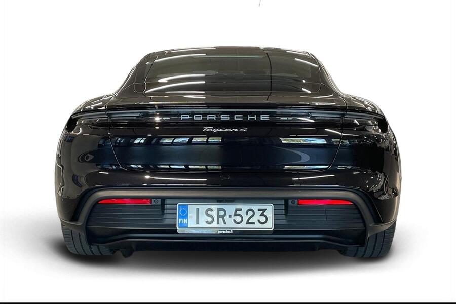 heti ajoon Porsche Taycan