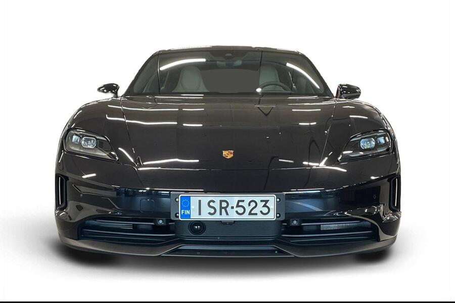 heti ajoon Porsche Taycan