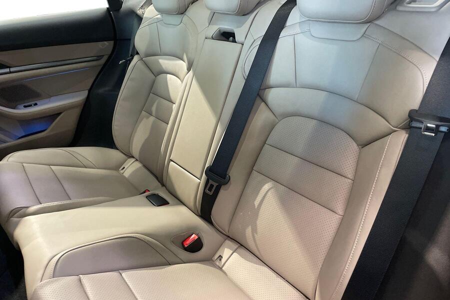 heti ajoon Porsche Taycan