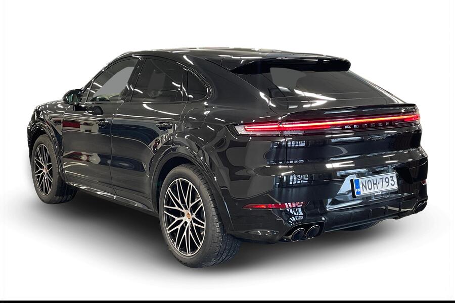 heti ajoon Porsche Cayenne