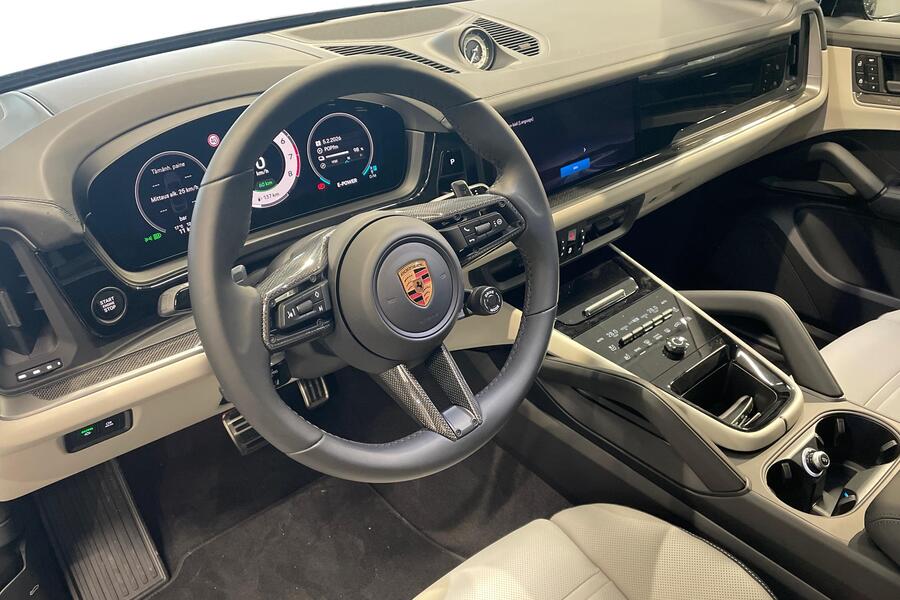 heti ajoon Porsche Cayenne