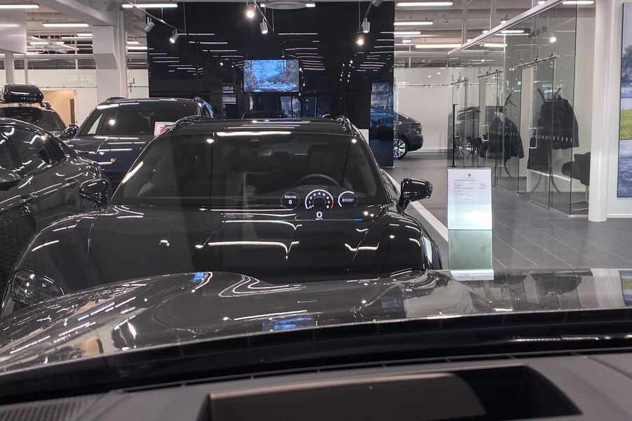 heti ajoon Porsche Cayenne