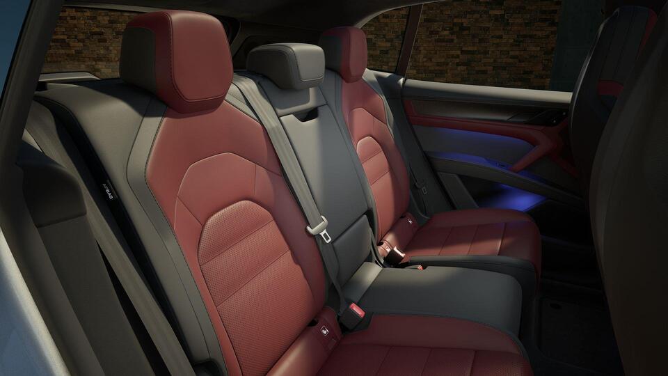 heti ajoon Porsche Cayenne