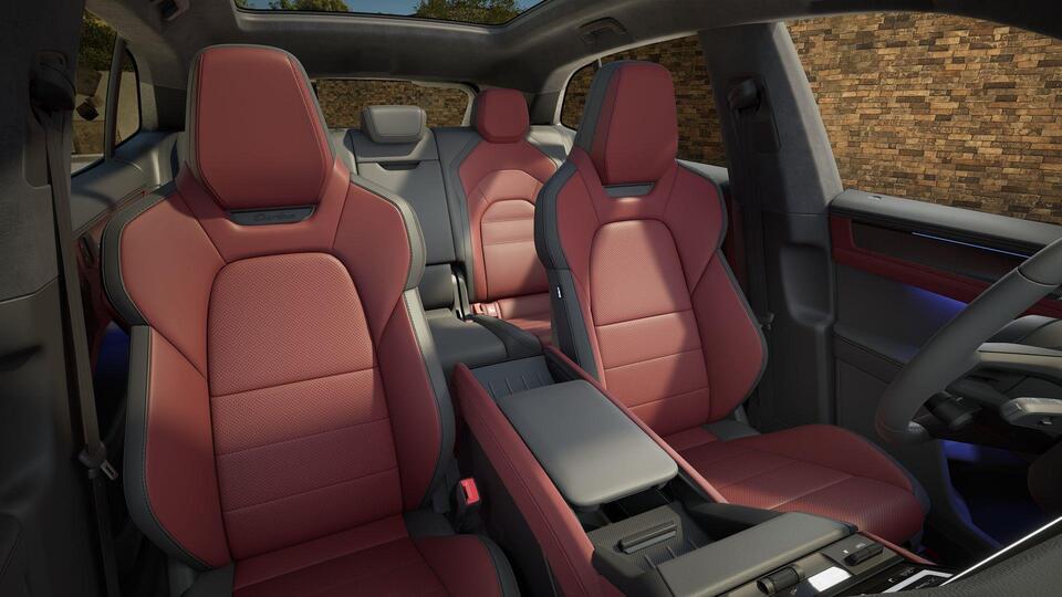 heti ajoon Porsche Cayenne