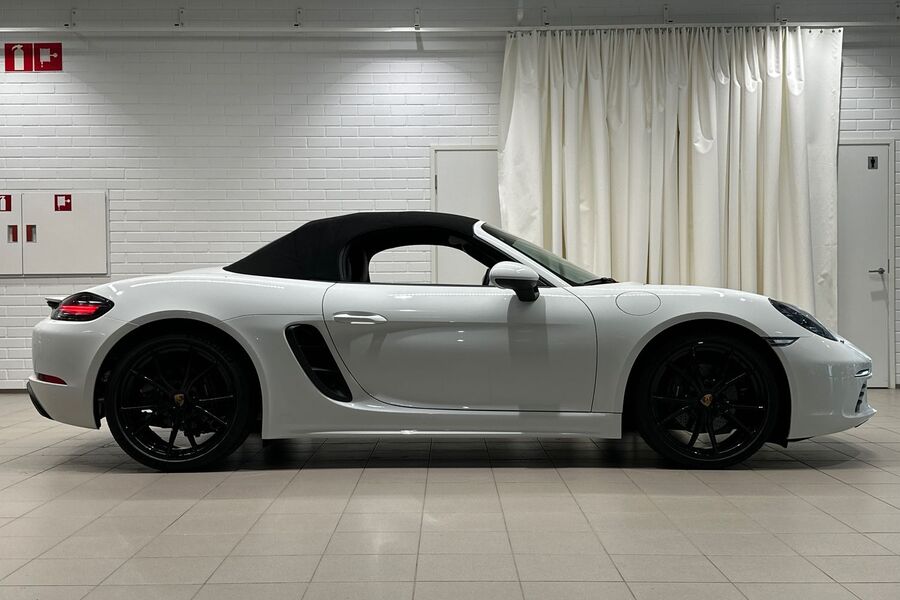 heti ajoon Porsche 718