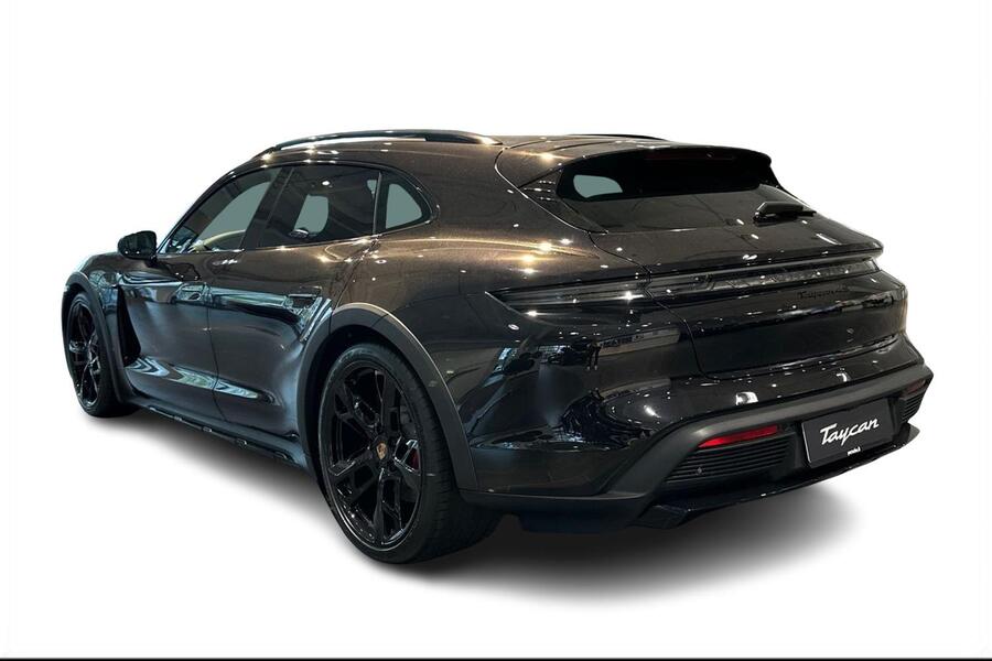 heti ajoon Porsche Taycan