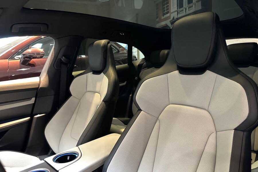 heti ajoon Porsche Taycan