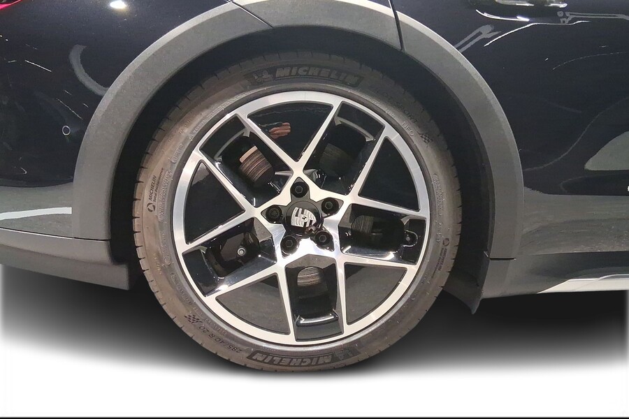 heti ajoon Porsche Taycan