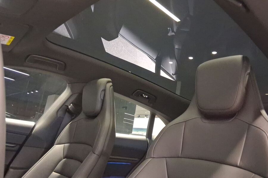 heti ajoon Porsche Taycan