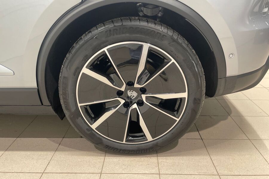 heti ajoon Porsche Macan