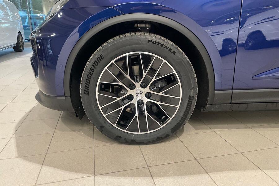 heti ajoon Porsche Macan