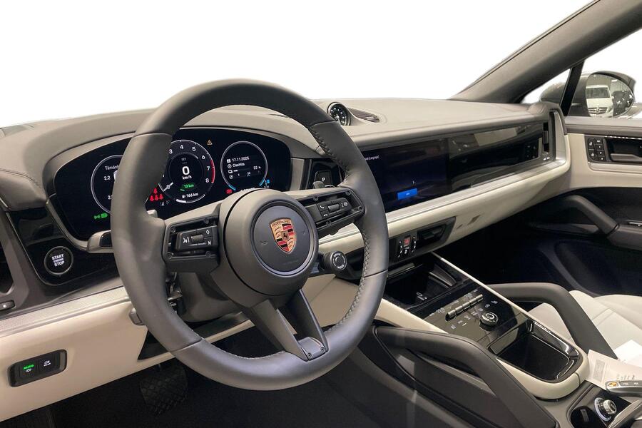 heti ajoon Porsche Cayenne