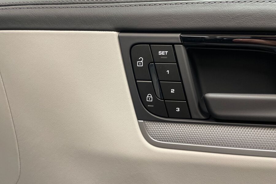 heti ajoon Porsche Cayenne