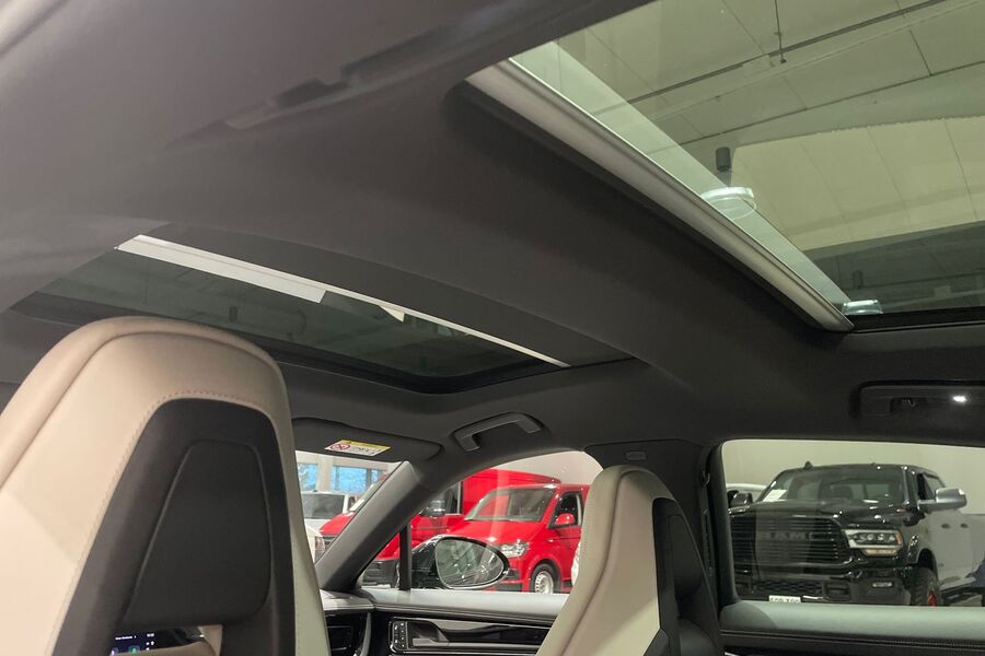 heti ajoon Porsche Panamera