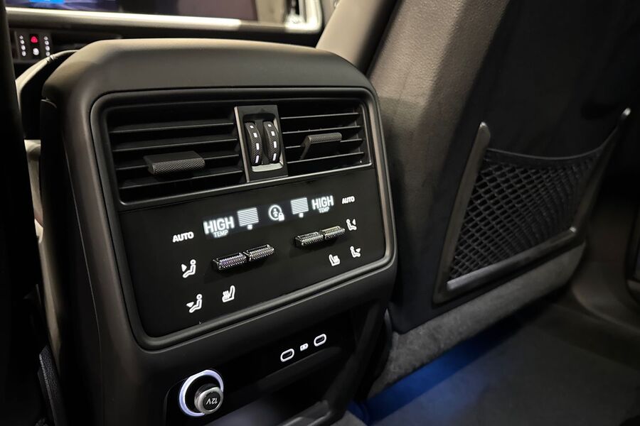 heti ajoon Porsche Cayenne