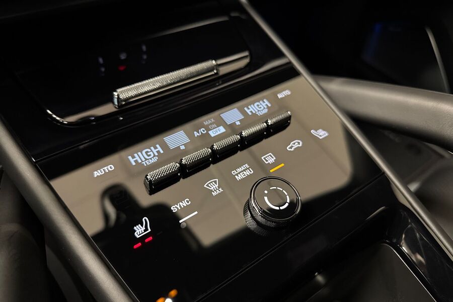 heti ajoon Porsche Cayenne