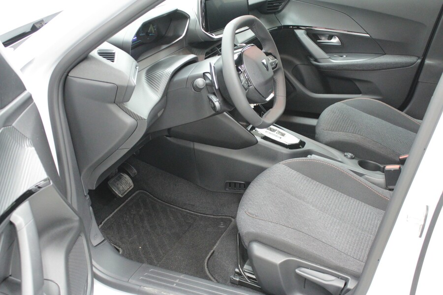 heti ajoon Peugeot 2008