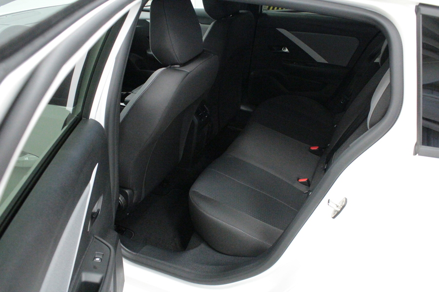 heti ajoon Opel Astra