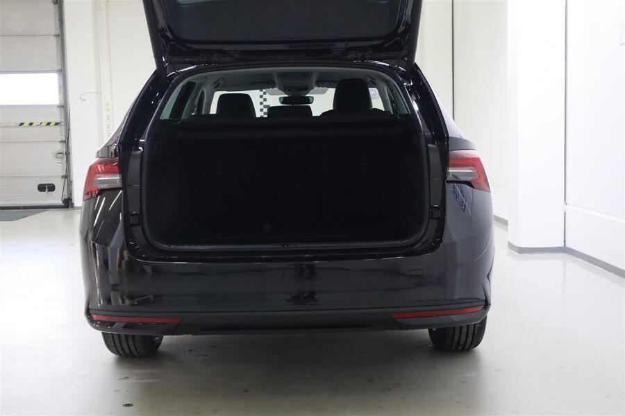 Combi 1.5 TSI 150 Style eTEC DSG Autom. heti ajoon Skoda Octavia