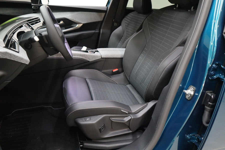 heti ajoon Peugeot E-3008