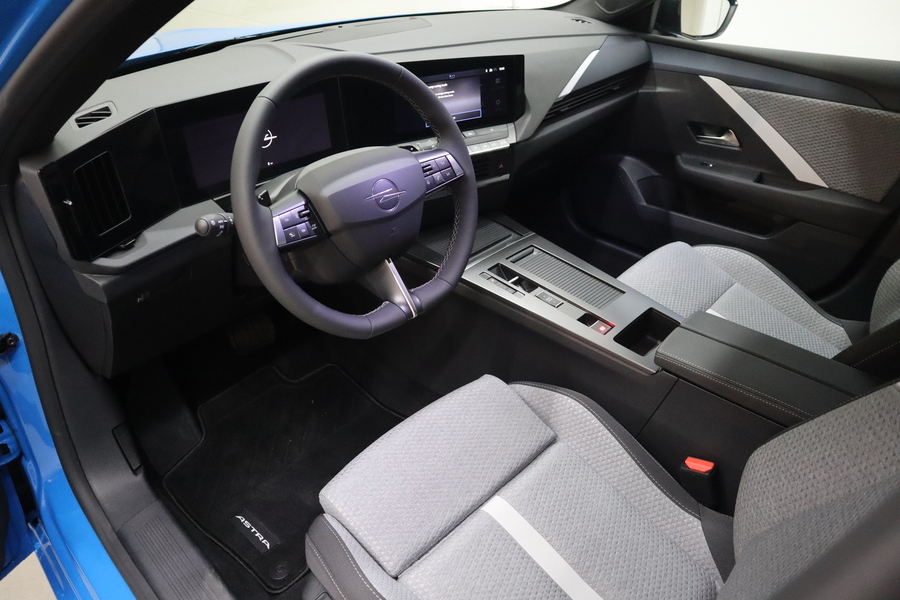 heti ajoon Opel Astra