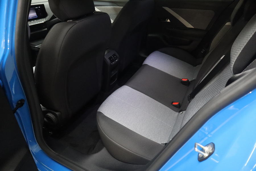 heti ajoon Opel Astra