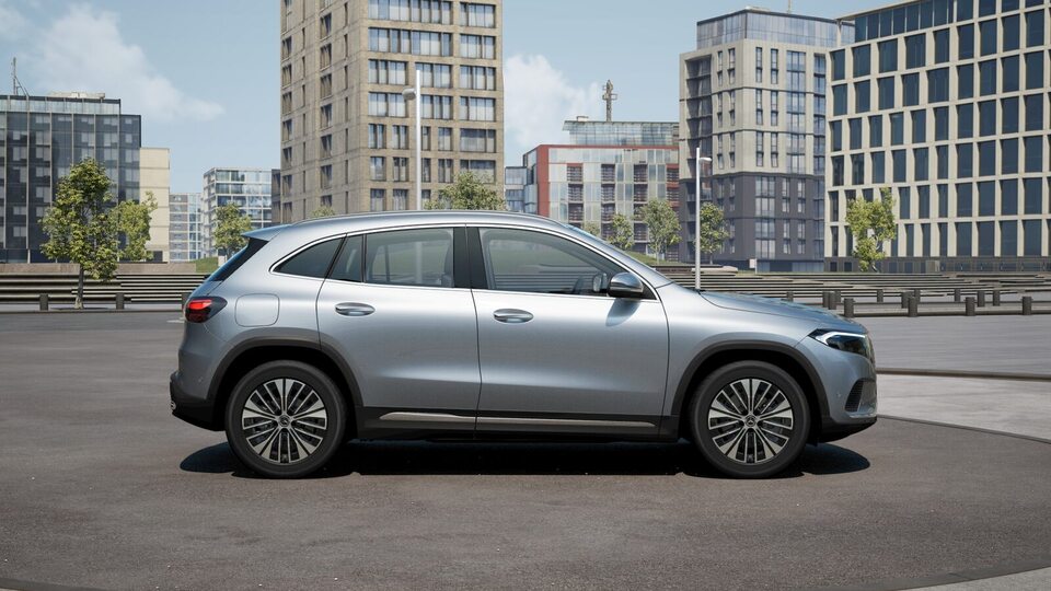 heti ajoon Mercedes-Benz EQA