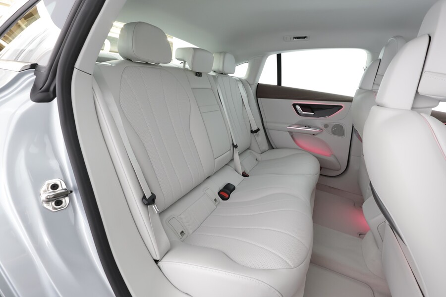 heti ajoon Mercedes-Benz EQE