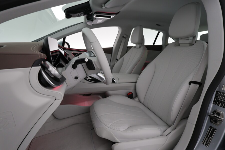 heti ajoon Mercedes-Benz EQE