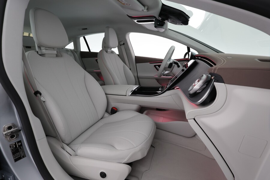 heti ajoon Mercedes-Benz EQE