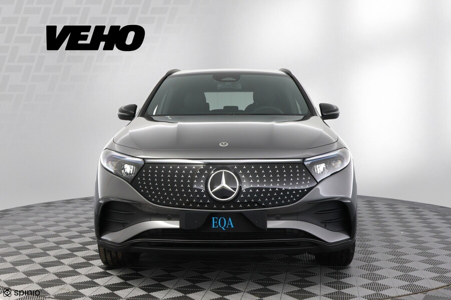 heti ajoon Mercedes-Benz EQA