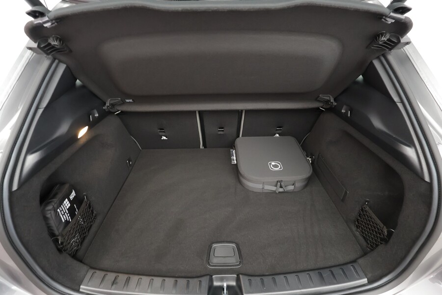 heti ajoon Mercedes-Benz EQA