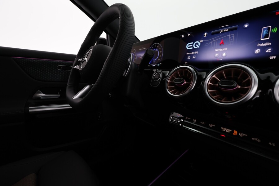 heti ajoon Mercedes-Benz EQA