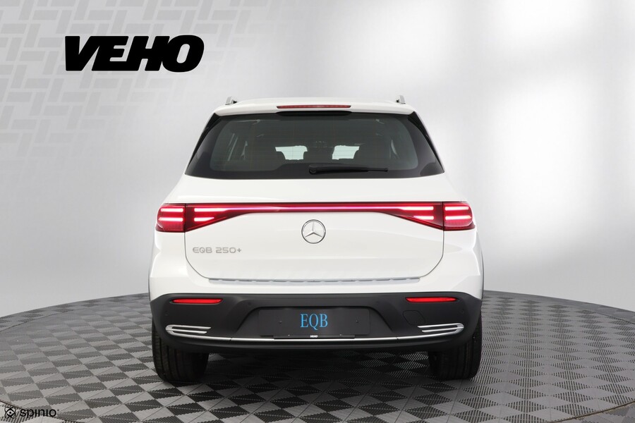 heti ajoon Mercedes-Benz EQB