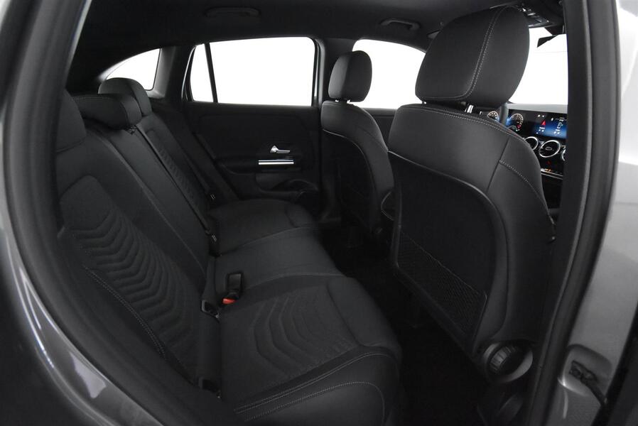 heti ajoon Mercedes-Benz GLA