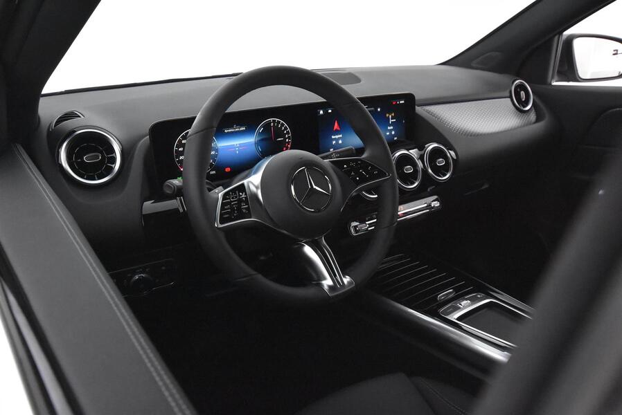 heti ajoon Mercedes-Benz GLA