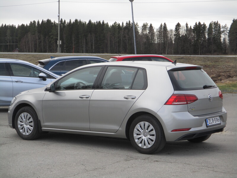 Volkswagen Golf vaihtoauto