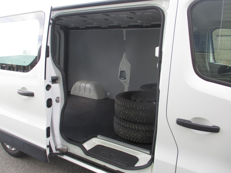 Renault Trafic vaihtoauto