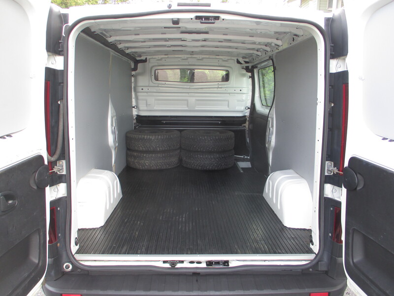 Renault Trafic vaihtoauto