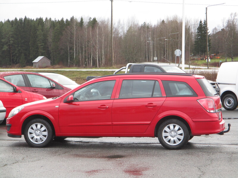 Opel Astra vaihtoauto