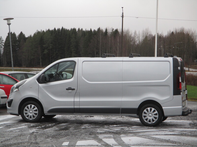 Opel Vivaro vaihtoauto