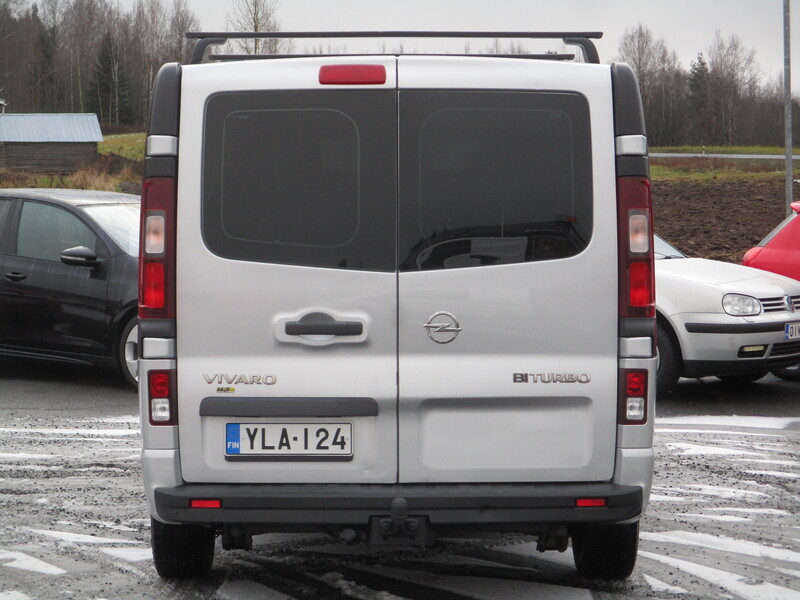 Opel Vivaro vaihtoauto