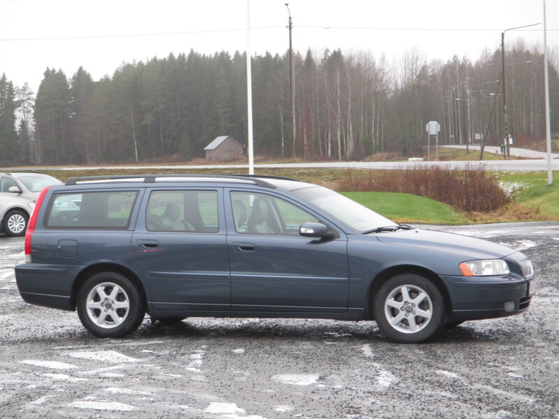 Volvo V70 vaihtoauto