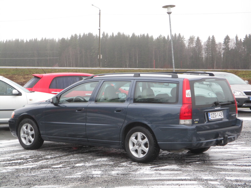 Volvo V70 vaihtoauto