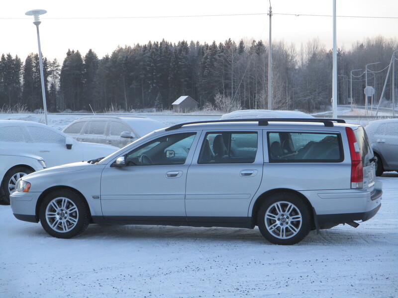 Volvo V70 vaihtoauto