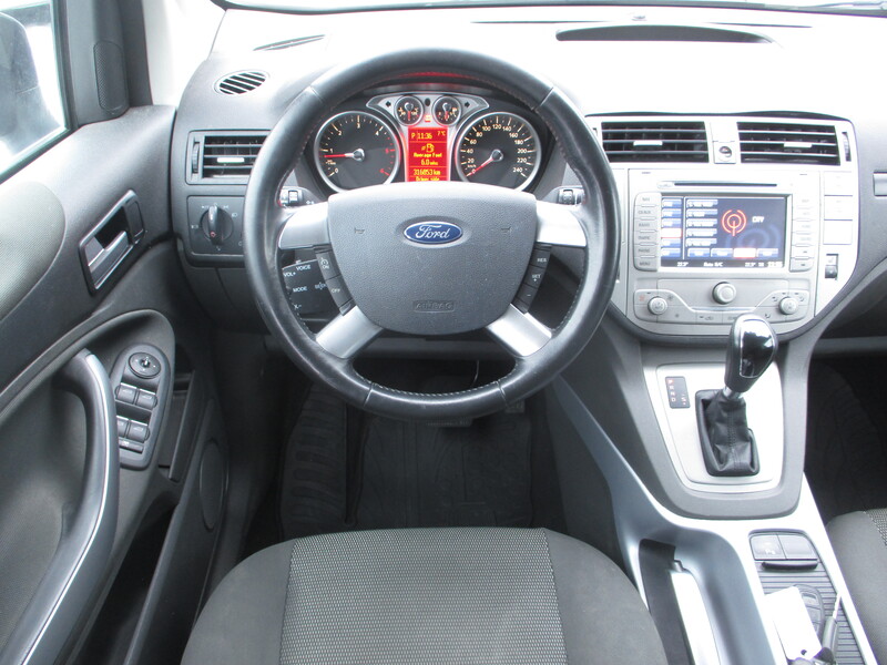 Ford Kuga vaihtoauto